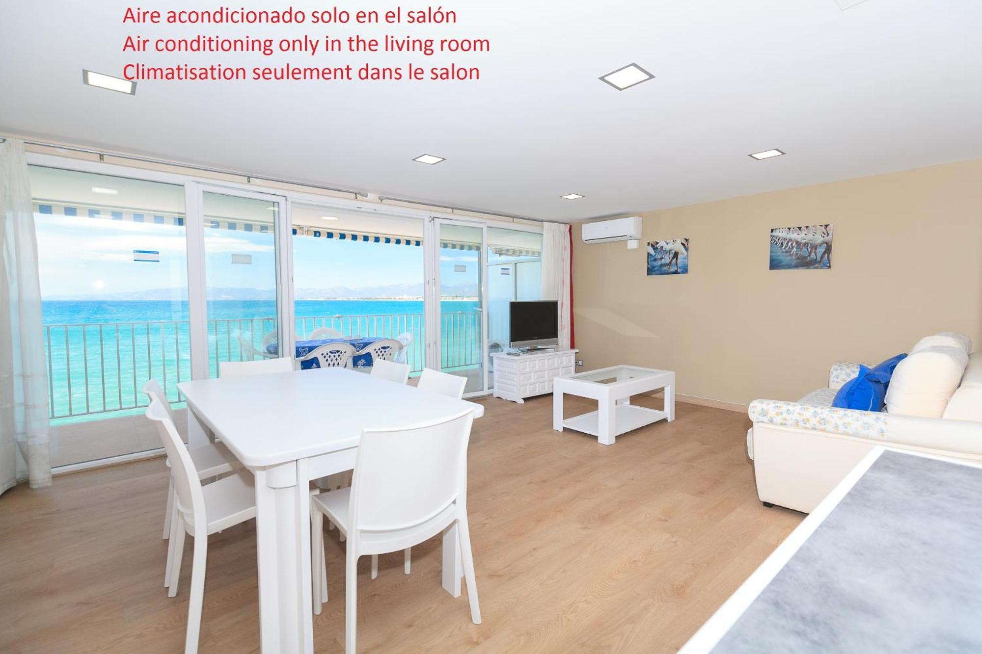 Uhc Acantilados Family Apartments Salou Eksteriør bilde